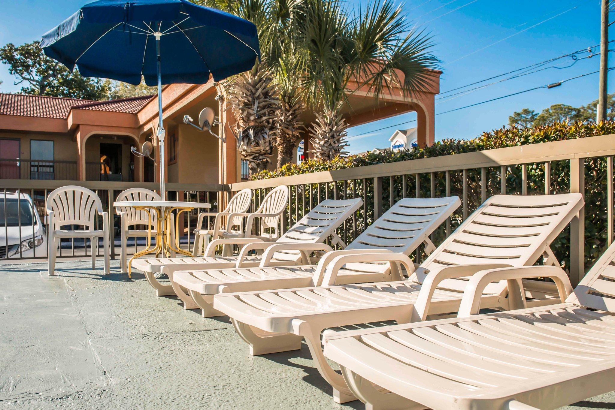 Econo Lodge Panama City Exterior photo